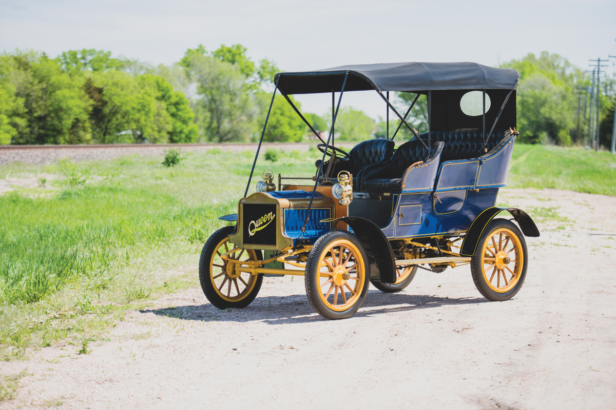1906 Queen Model E Five-Passenger Touring offered at RM Auctions’ Hershey live auction 2019